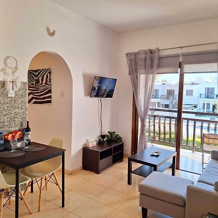 Kato Paphos Apt 400M To The Beach Buitenkant foto