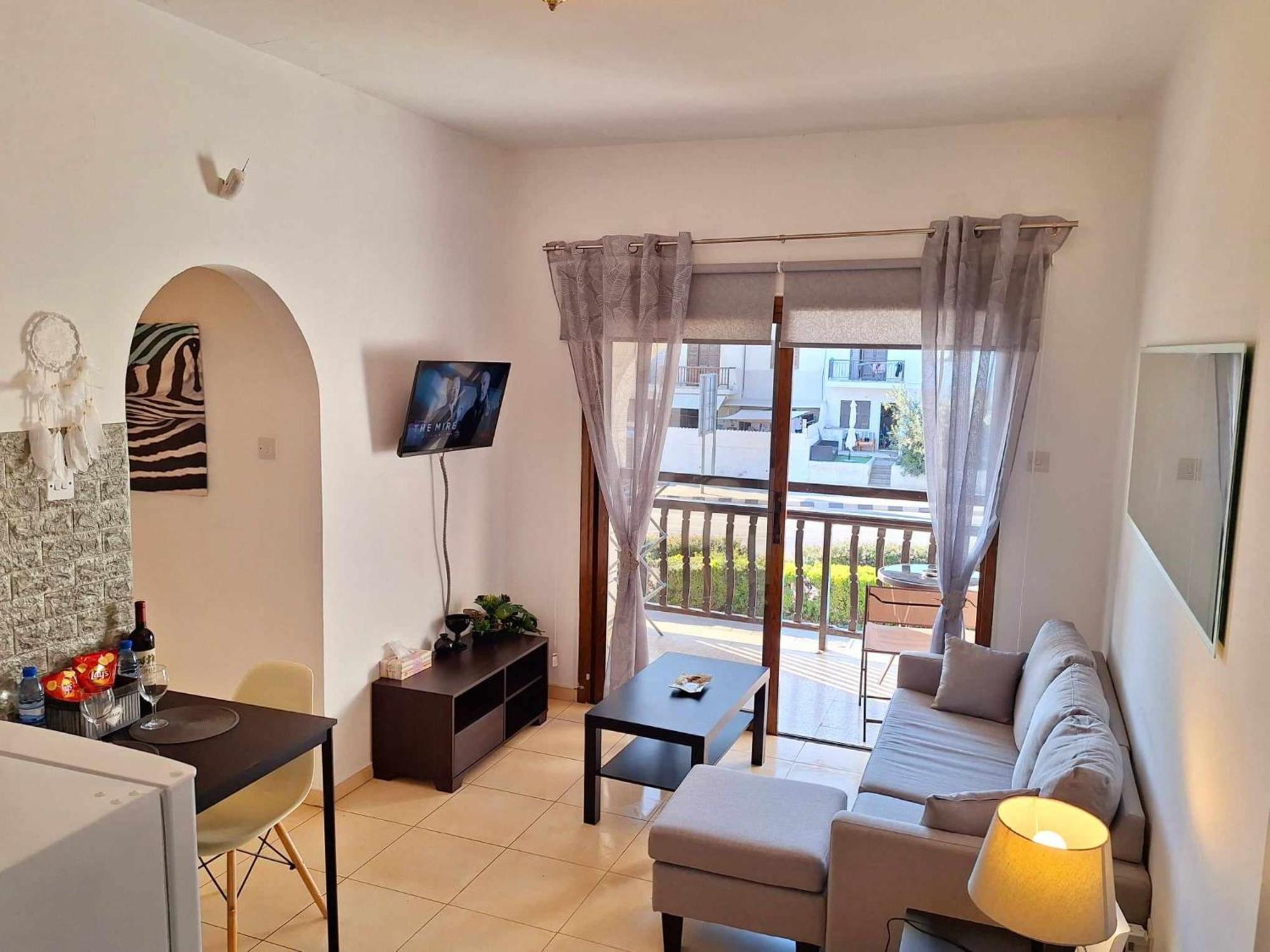 Kato Paphos Apt 400M To The Beach Buitenkant foto