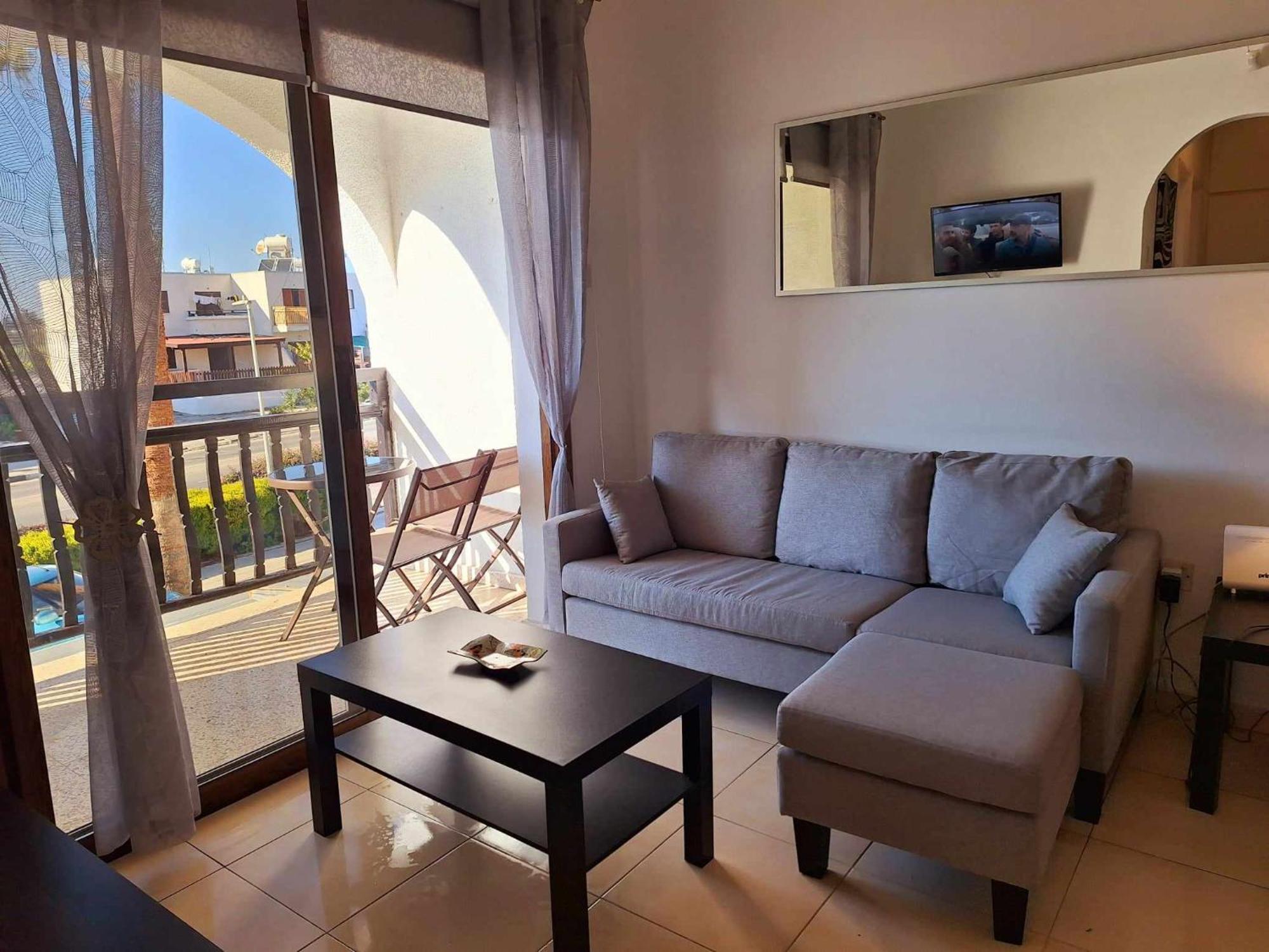 Kato Paphos Apt 400M To The Beach Buitenkant foto