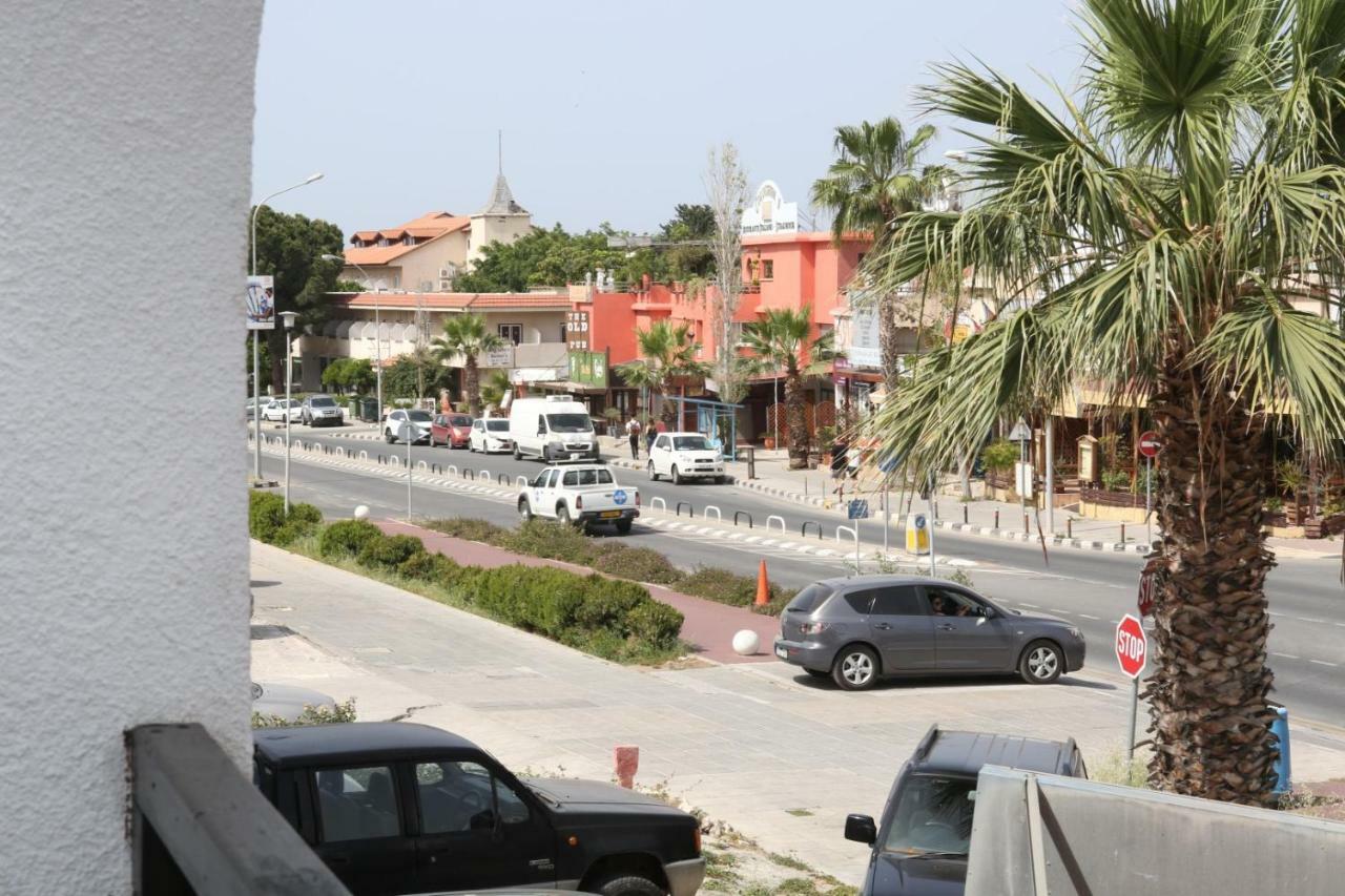 Kato Paphos Apt 400M To The Beach Buitenkant foto